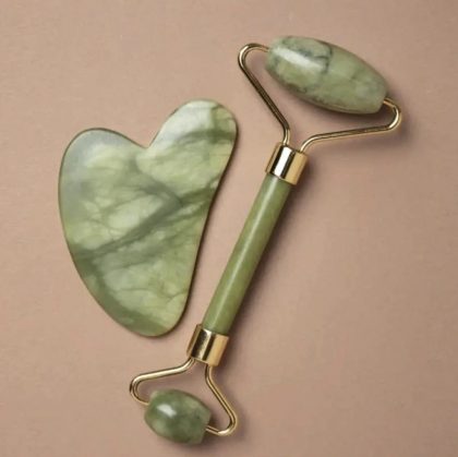 Masajeador facial piedra jade mas guasha